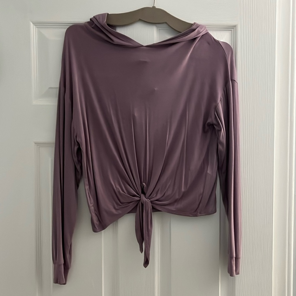 FOREVER 21 sweatshirt